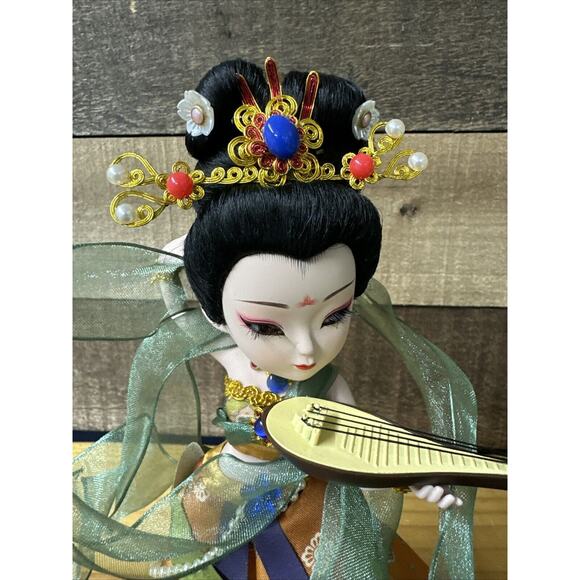 Play The Pipa Ancient Style Doll Opera Doll Chinese In Box - Picture 2 of 10